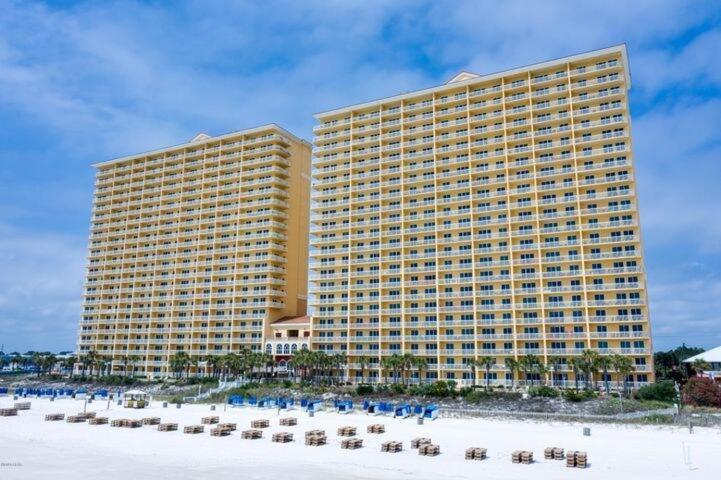 Location In Calypso! 308 West Beachfront 3br *
